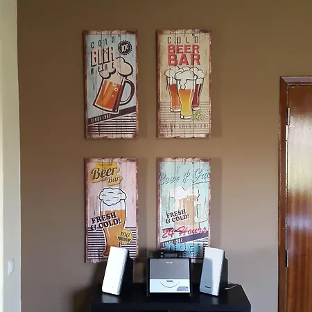 Almancil Hostel 호스텔