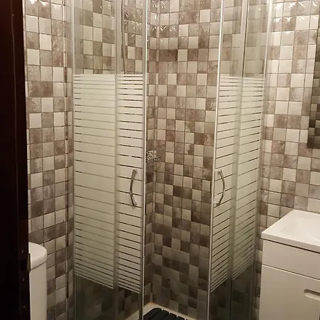 호스텔 Almancil Hostel 알만실