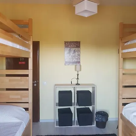 بيت شباب Almancil Hostel