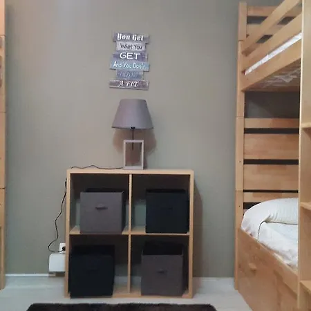 بيت شباب Almancil Hostel المانسيل